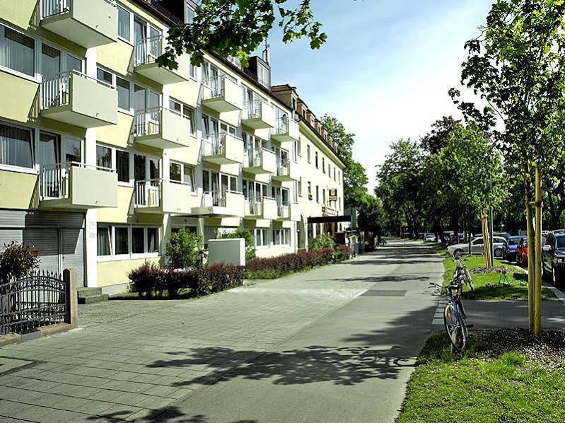 Frederics Muenchen City Olympiapark Hotel Exterior photo